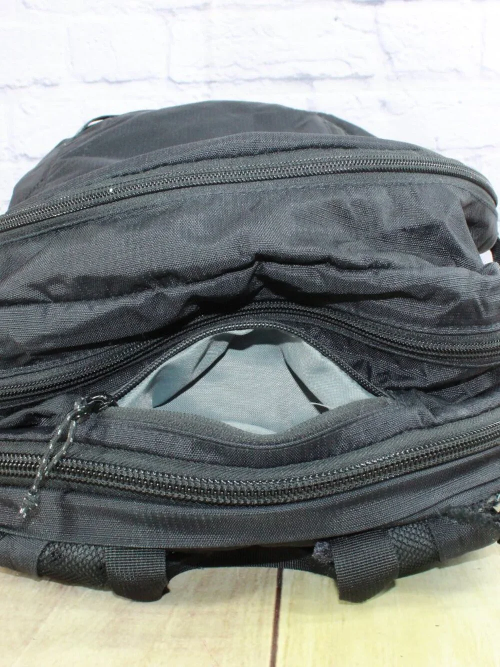 READ–LL Bean Unisex Adult Comfort Carry Portable Locker Pack 42L Backpack Hiking