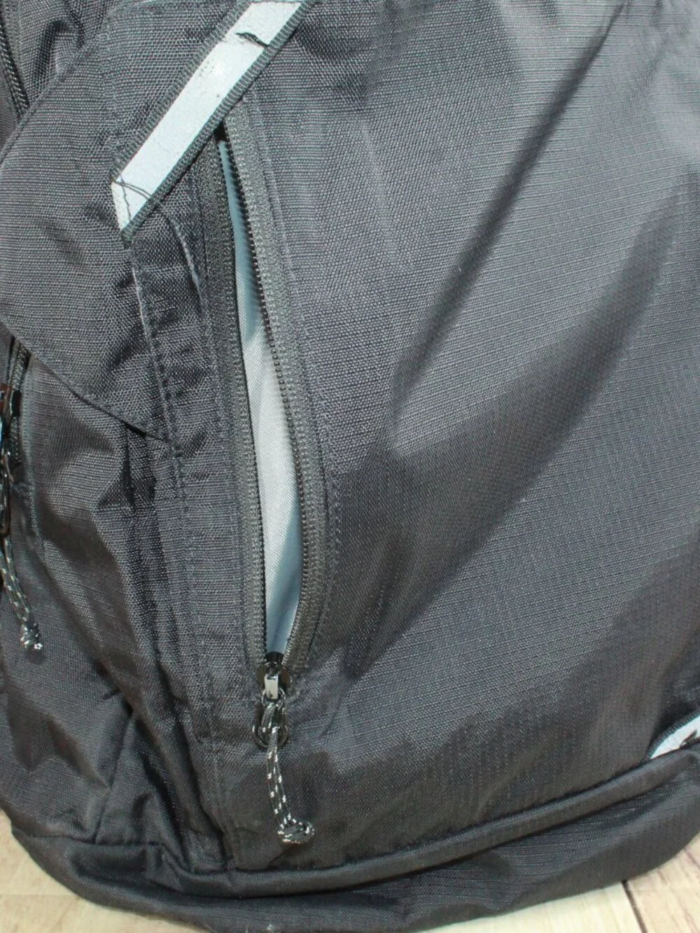 READ–LL Bean Unisex Adult Comfort Carry Portable Locker Pack 42L Backpack Hiking