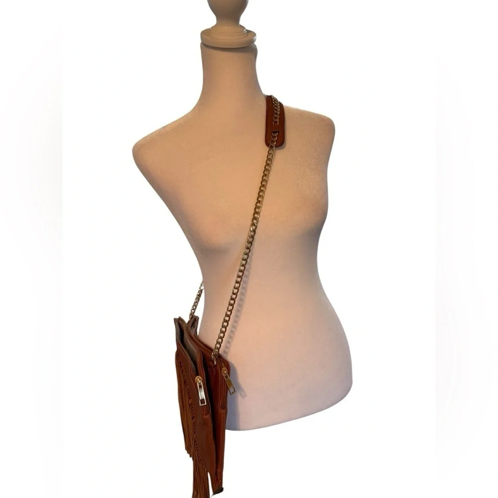 Fringe Leather Crossbody Bag with gold strap by Cato