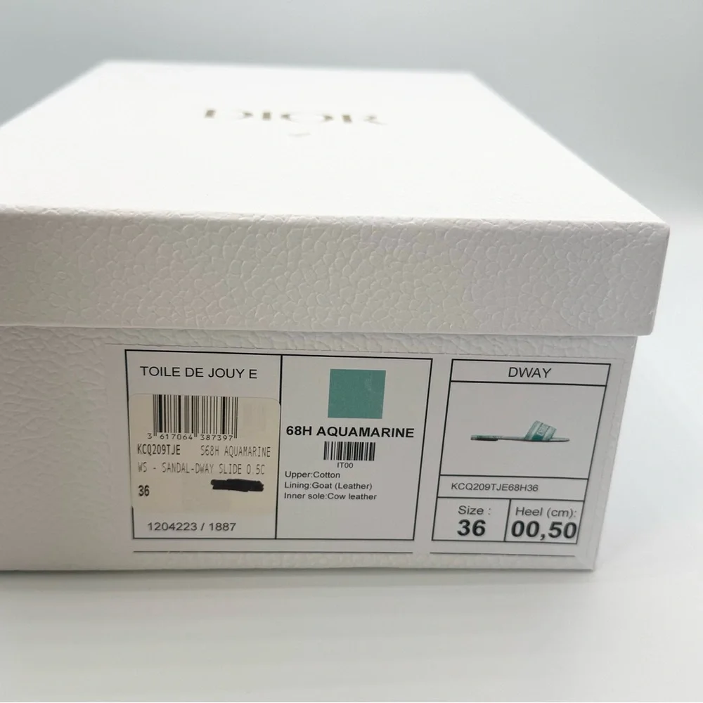 Dior authentic green