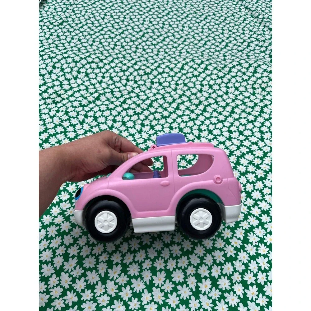 2009 Fisher-Price Little People Musical Pink SUV
