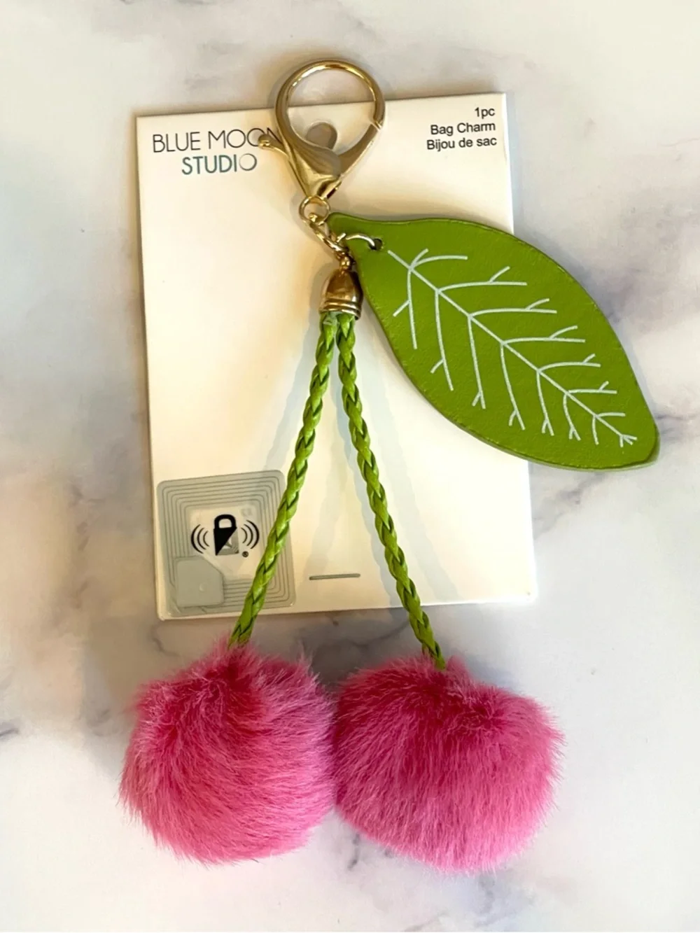 blue moon studio nwt fuzzy