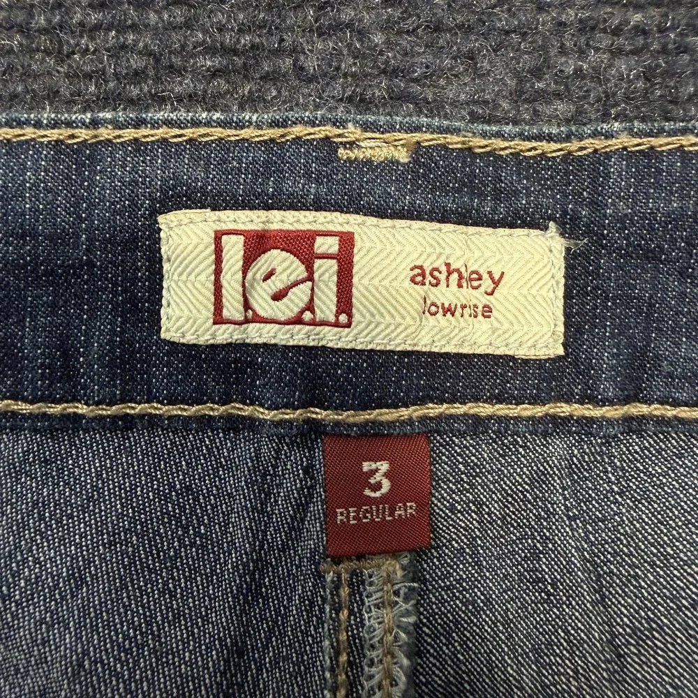 lei shorts juniors