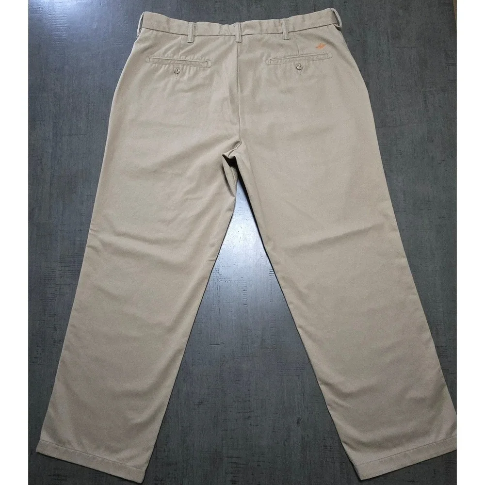 Dockers D3 Classic Mens 38x30 Flat Front‎ Khaki Dress Pants Trousers Tan