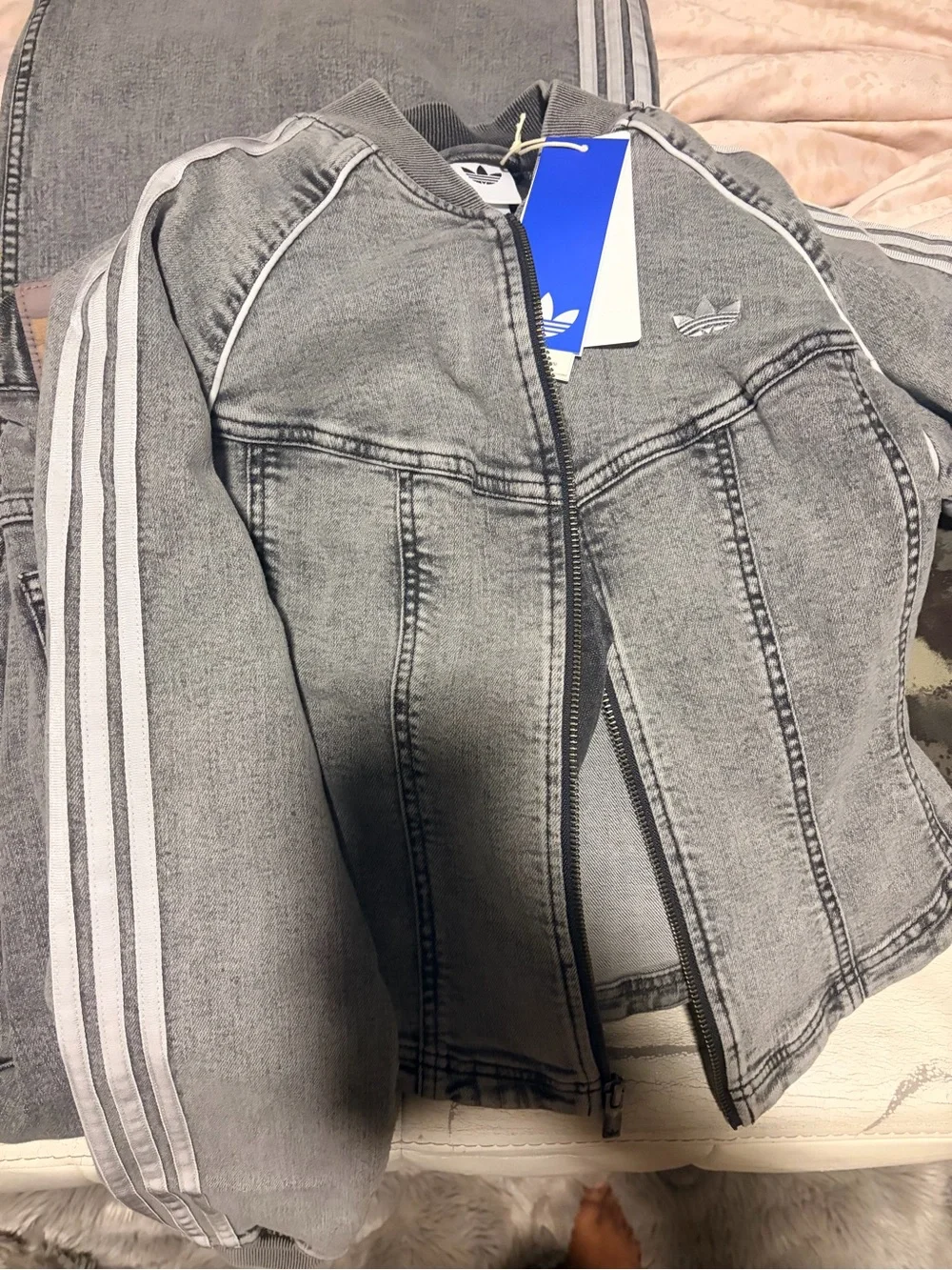 adidas sleek fitted