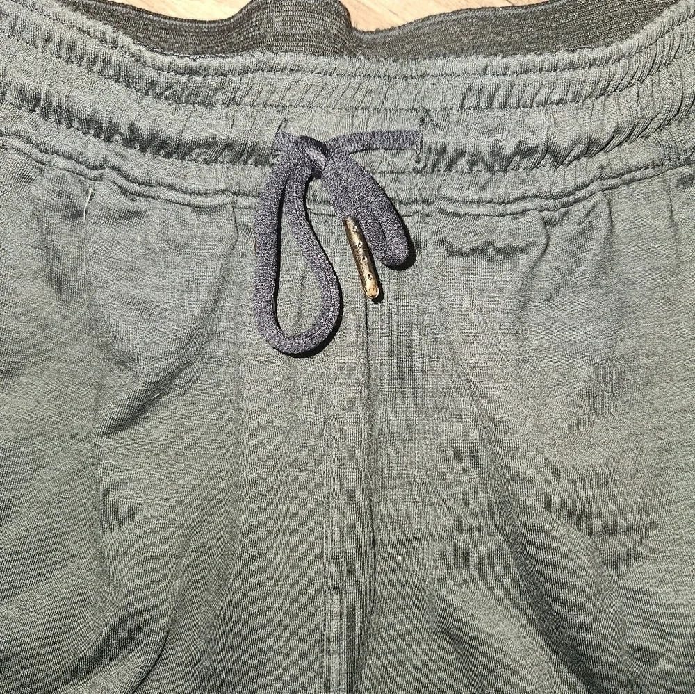 Zella black shorts