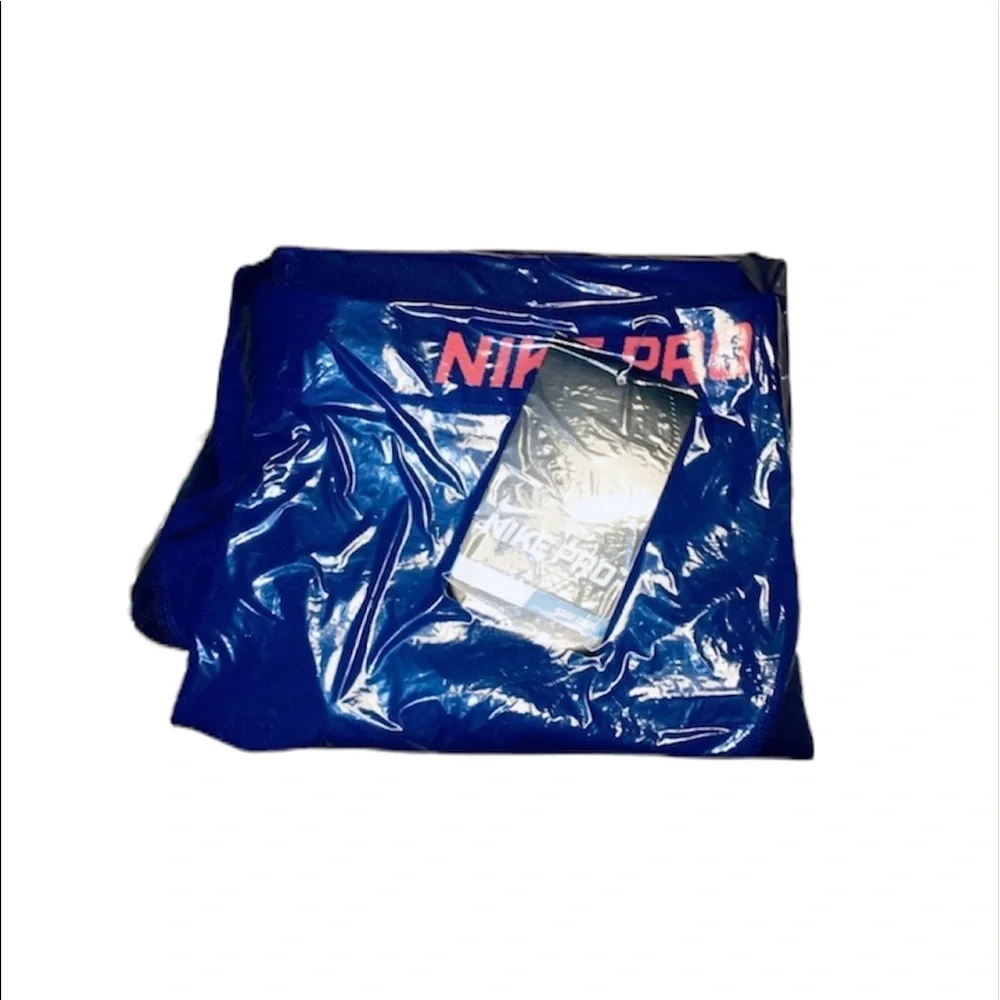 Nike new tags