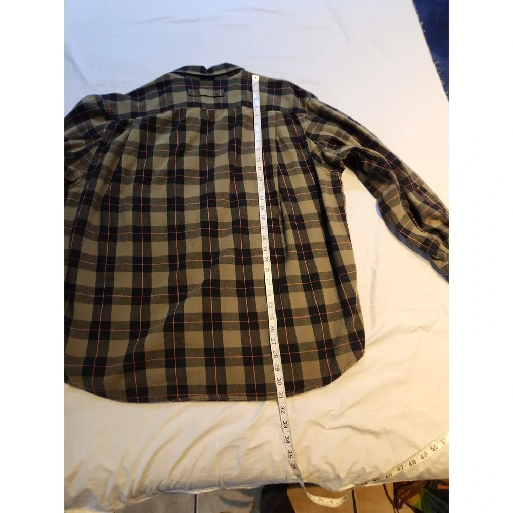 Duluth Trading Co measurements shirt button