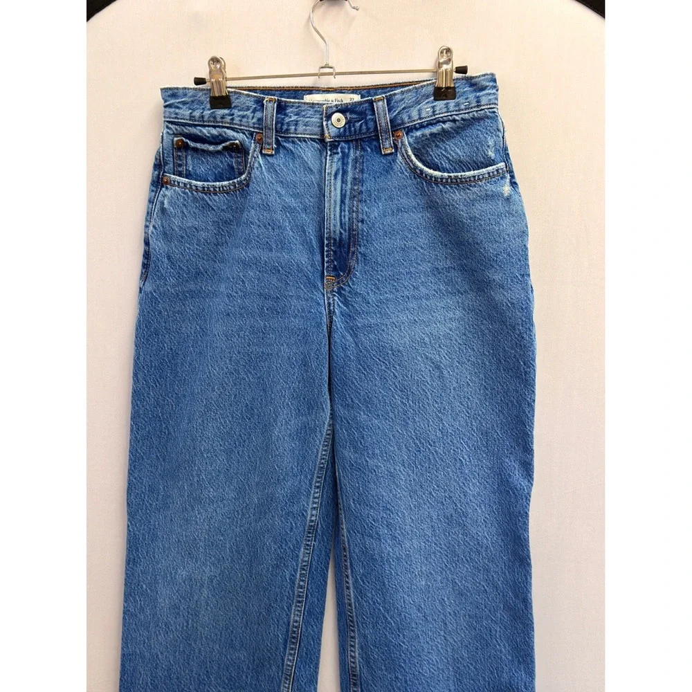Abercrombie & Fitch brand abercrombie