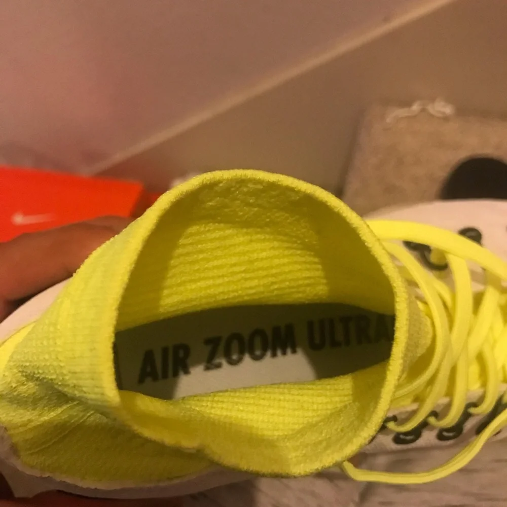 Nike beans new