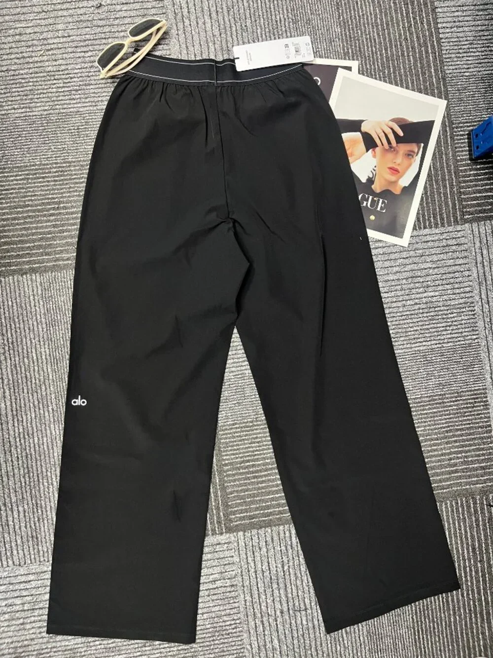 ALO Yoga brand new