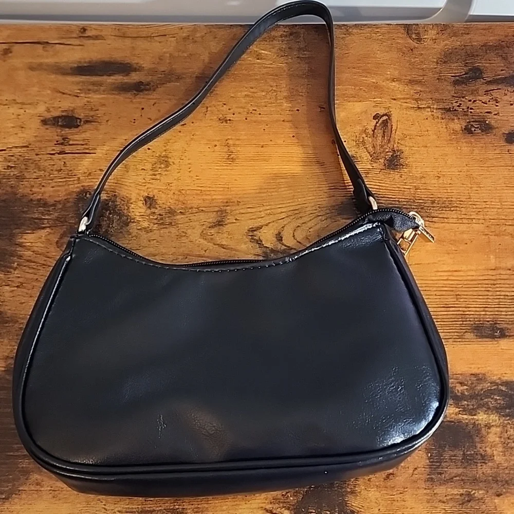 nova chic firm price