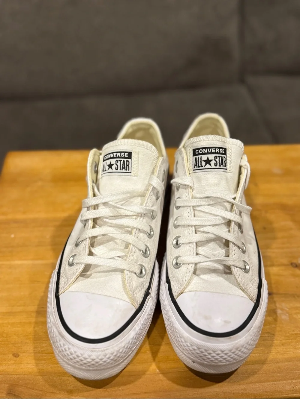 Converse excellent used