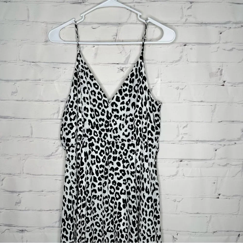 ‎Express medium animal print dress