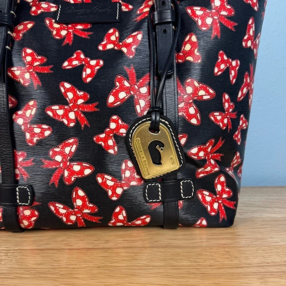 Dooney & Bourke light wear
