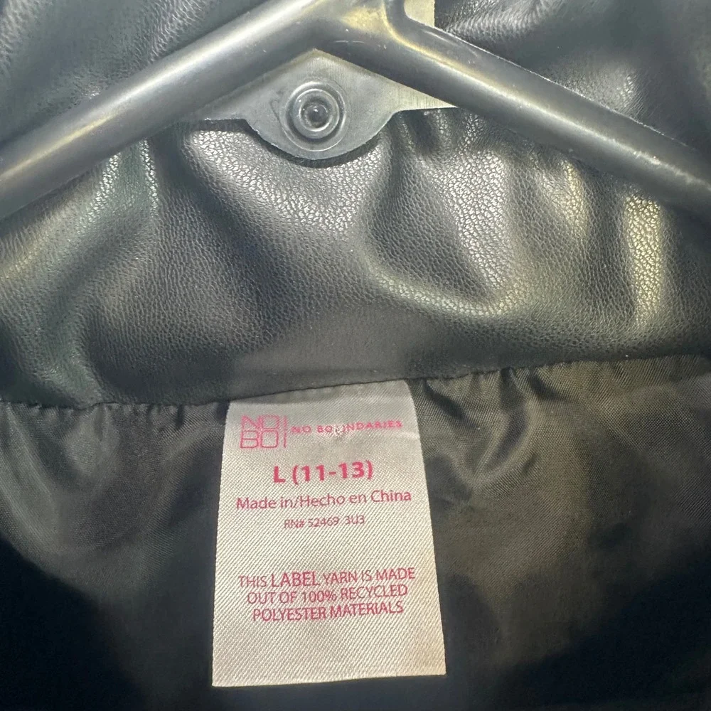 No Boundaries Black Faux‎ Leather Puffer Vest Funnel Neck Snap Front Size L