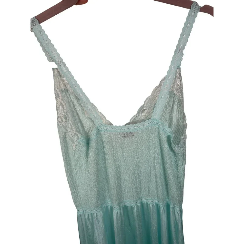Vanity Fair elegant vintage