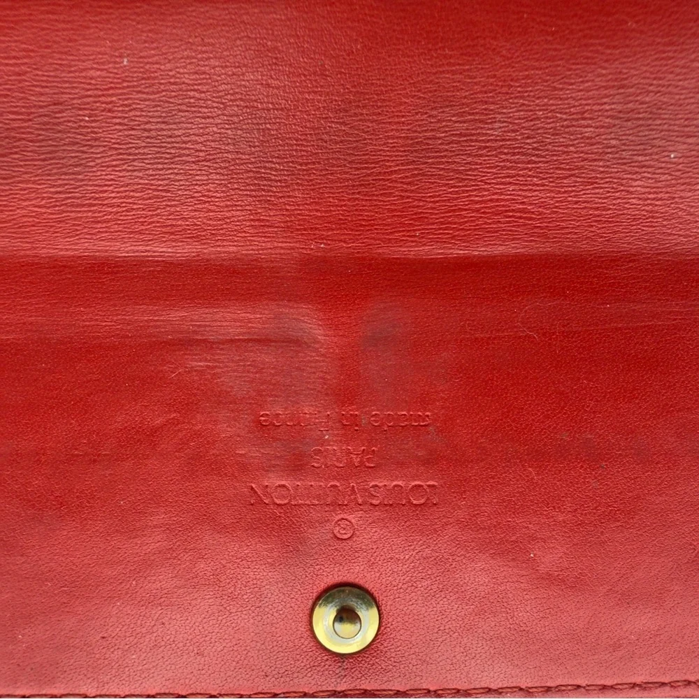 Louis Vuitton pre owned