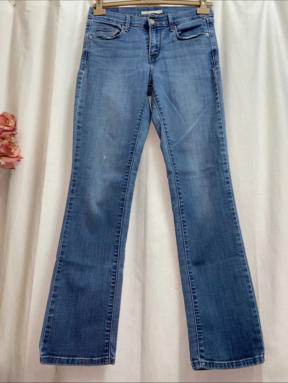 Levis timeless straight