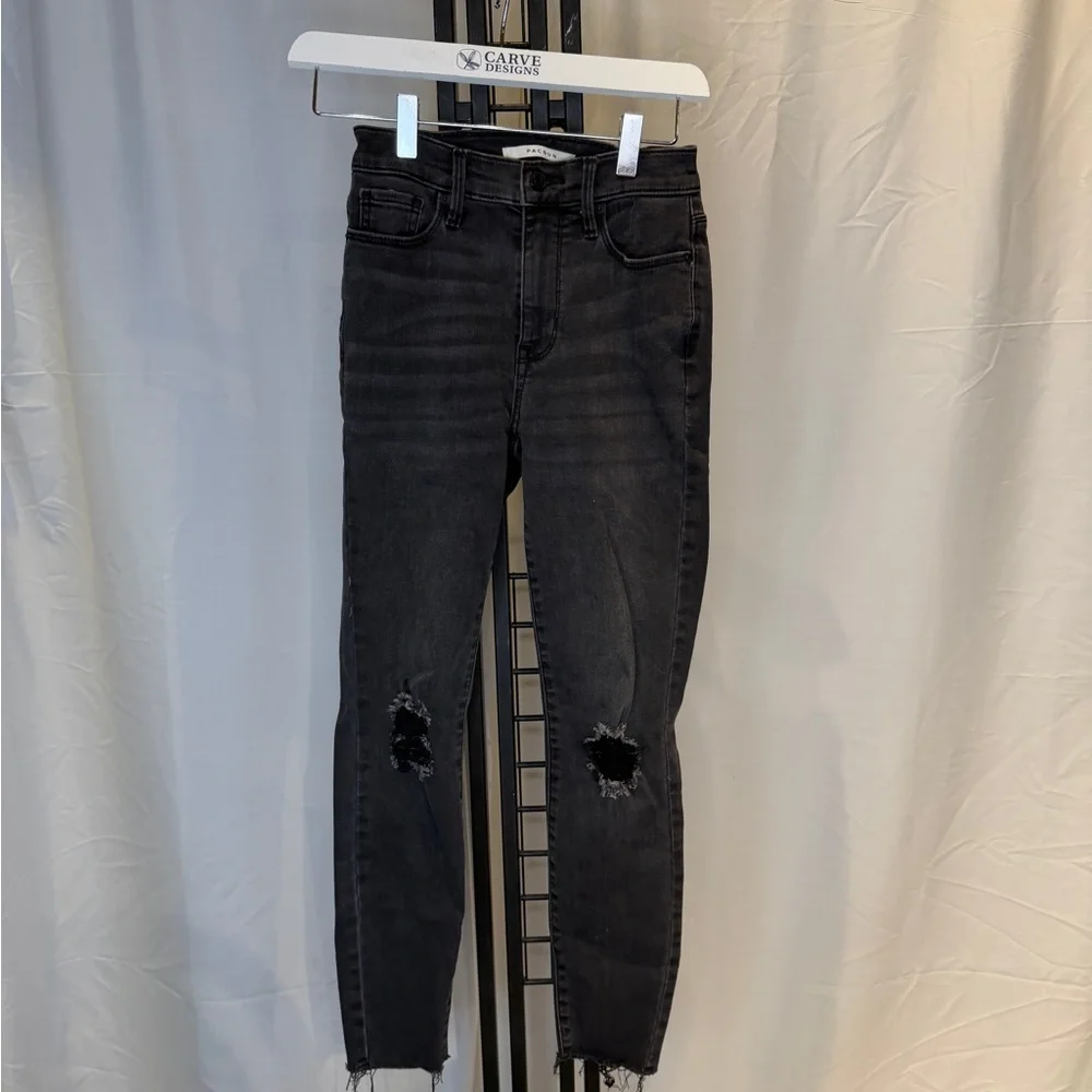 PacSun Black Distressed‎ Ankle Jeans