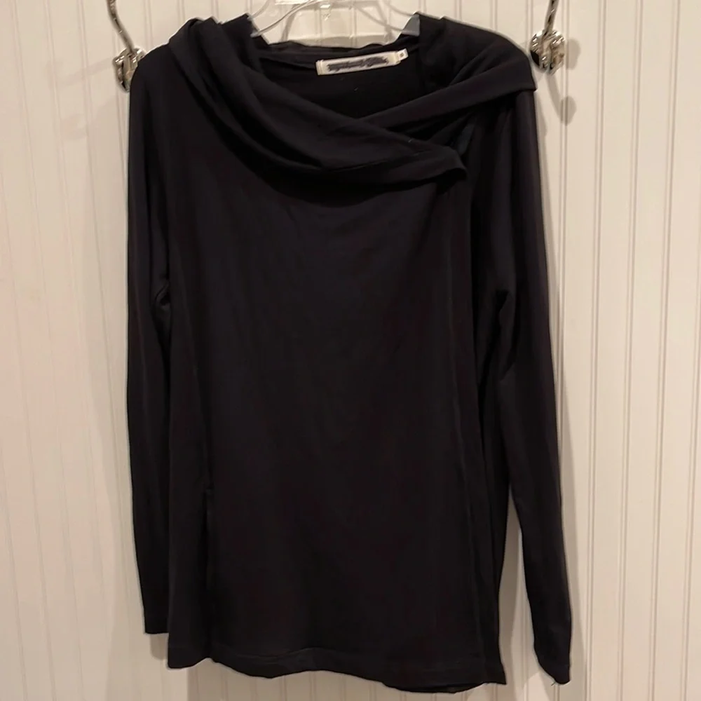 NWOT Michael Stars Beautiful Hoodie Cardigan in‎ Black!