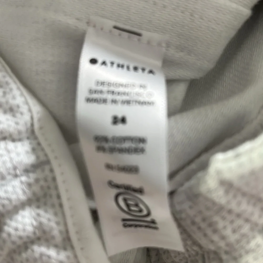 NWT $109 ATHLETA Farallon Printed Jogger, Spliced Magic Veil Grey, Size 24