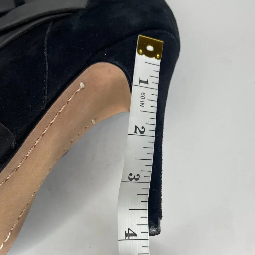 Sam Edelman features these