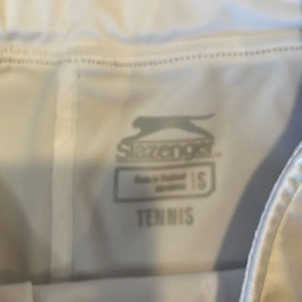 Slazenger black white