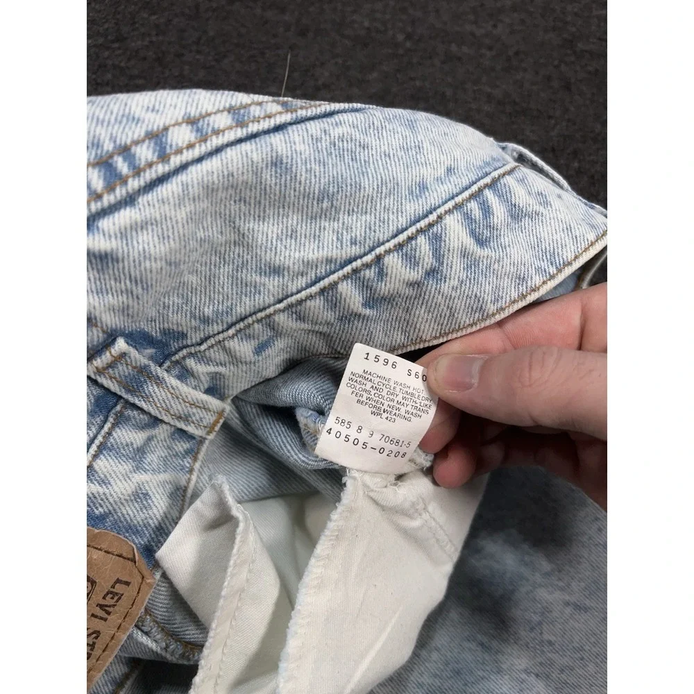 Levis thanks taking