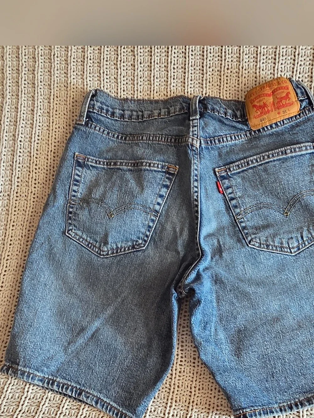 Levis levi 445