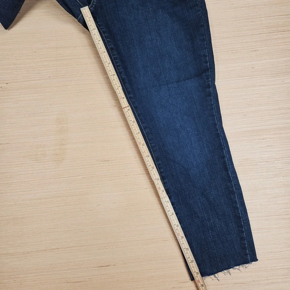 Signature by Levi Strauss signature by