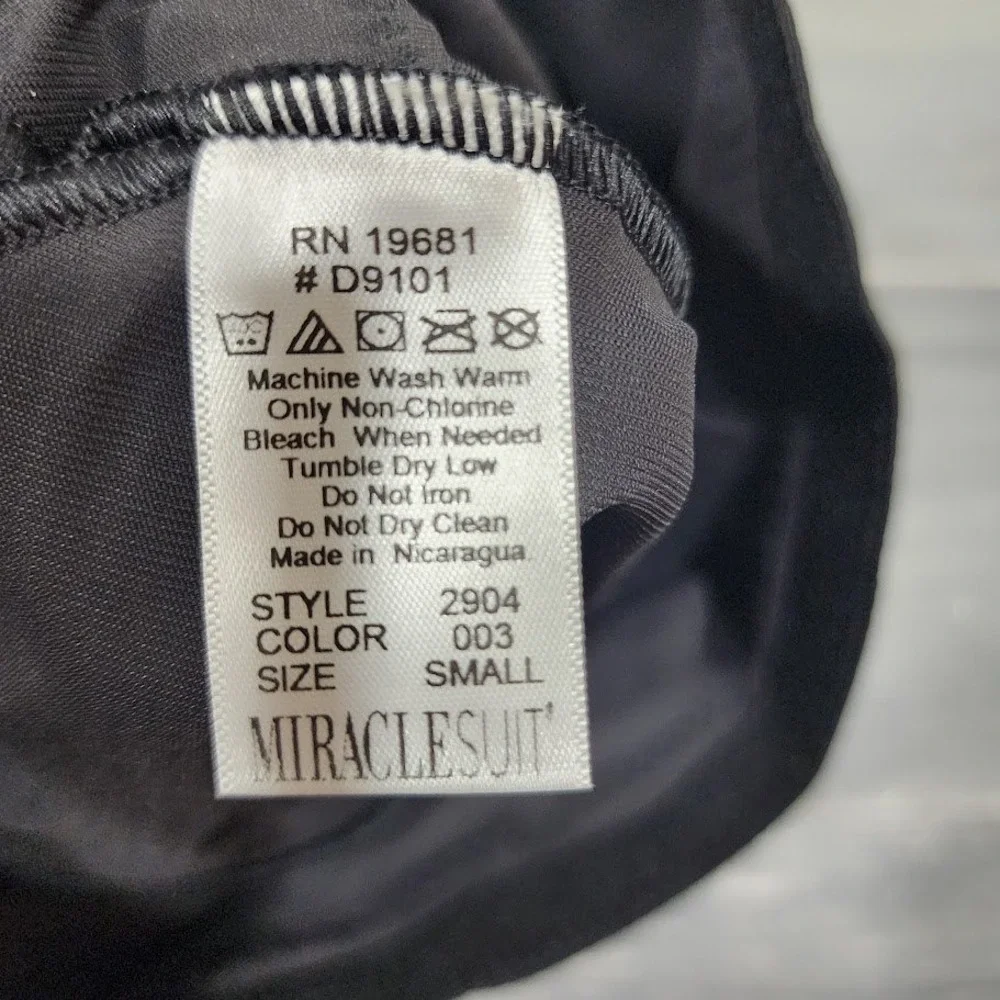 Miraclesuit new without