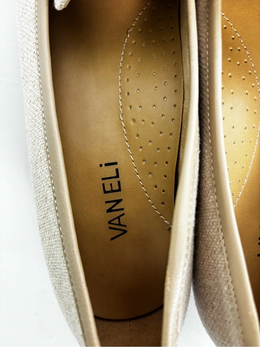 Vaneli style profile