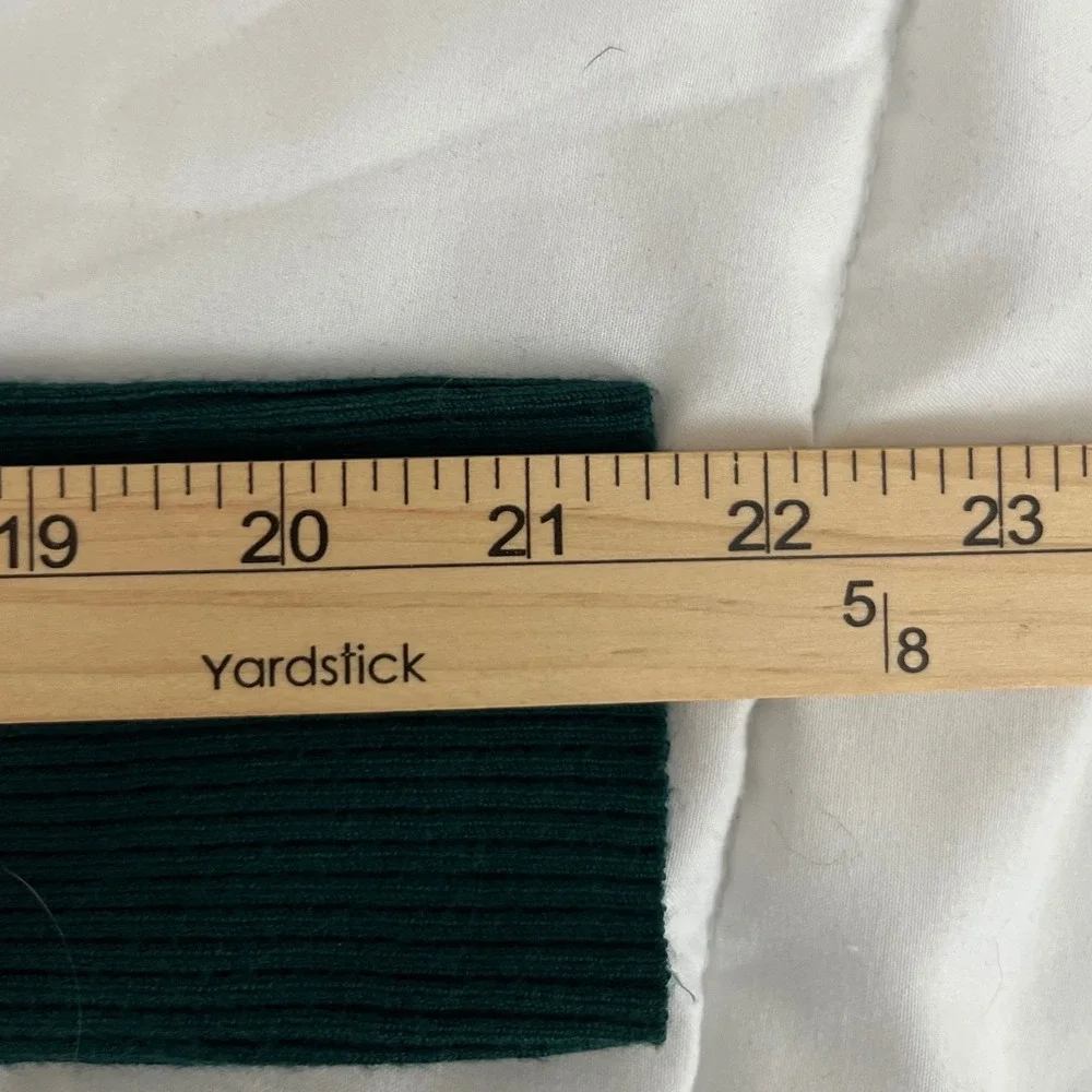 White House Black Market versatile green