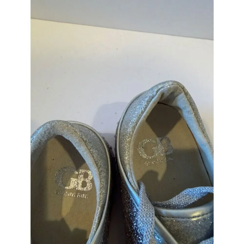Gianni Bini silver glitter