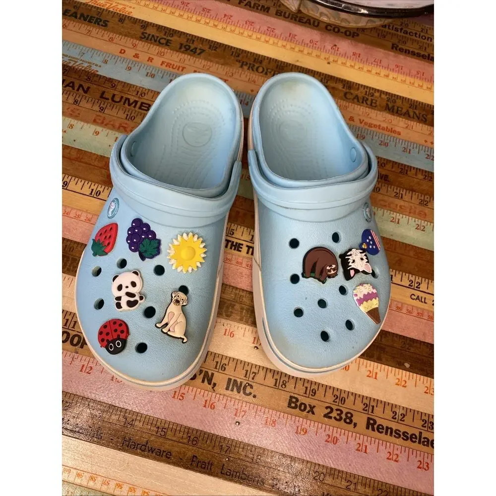 CROCS good preowned