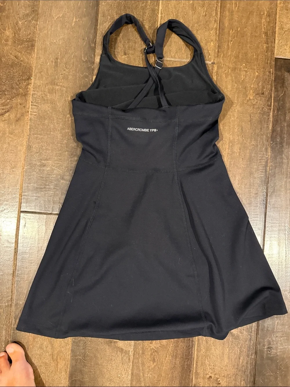 Abercrombie & Fitch sleek black