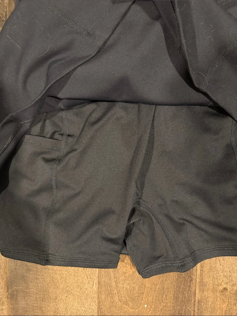 Abercrombie & Fitch sleek black