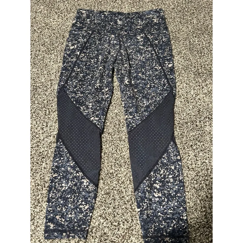 Athleta adorable leggings