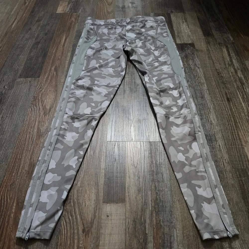 adidas aeroready camo