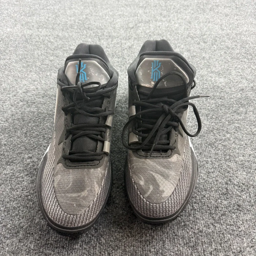Nike dominate court