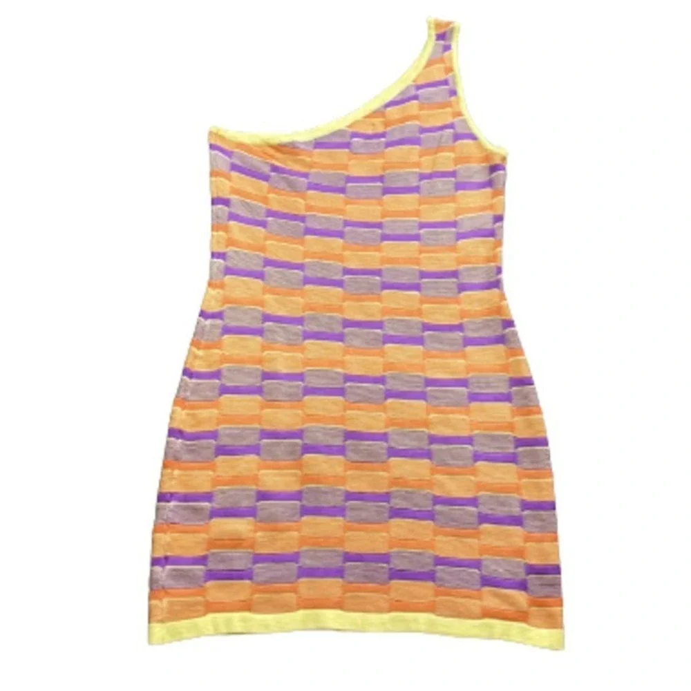 Cotton On one shoulder