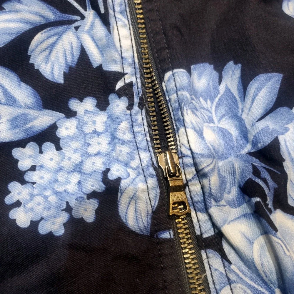 Gap Women Navy Blue‎ Floral Print Bomber Full Zip Jacket Lightweight Size XL