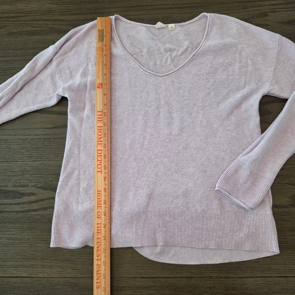 GAP neck sweater