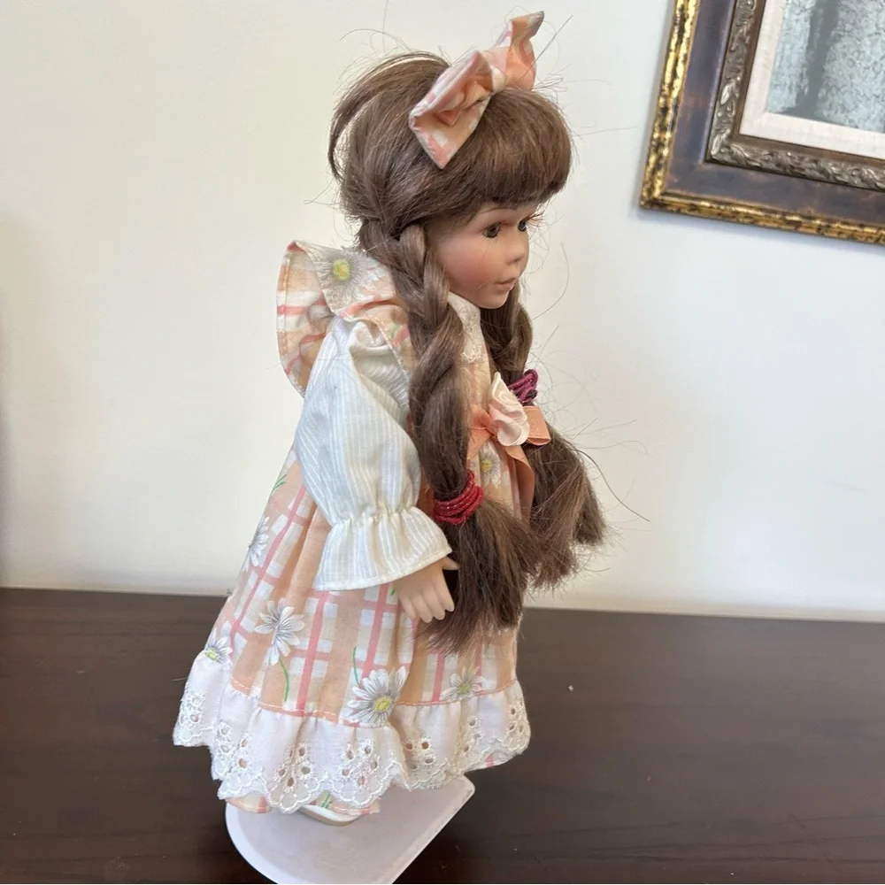 N/A charming porcelain