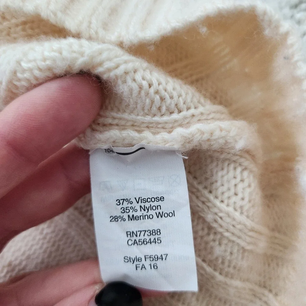 J. Crew excellent pre