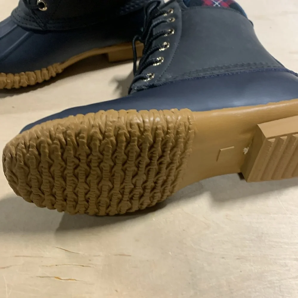 Tommy Hilfiger leather synthetic