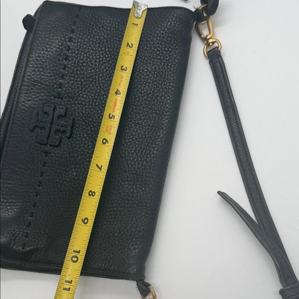 Tory Burch sleek pebbled
