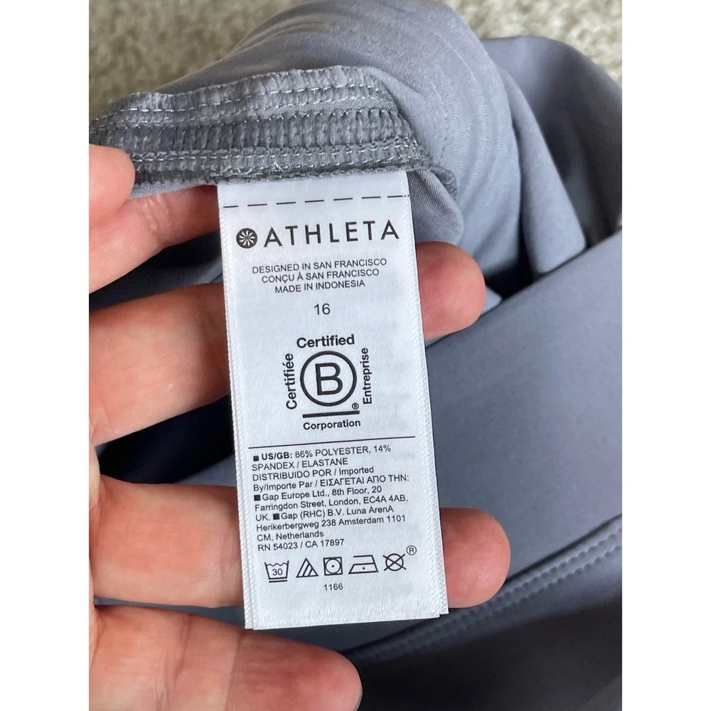 Athleta trekkie north