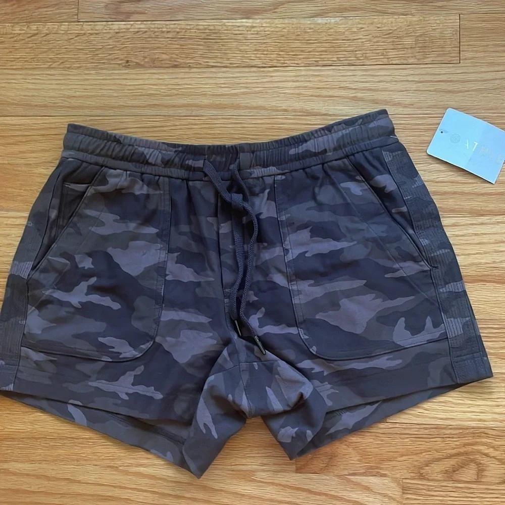 ATHLETA CAMO ELASTIC WAIST STRETCHY FARALLON SHORTS‎ SIZE 6 NWT C4